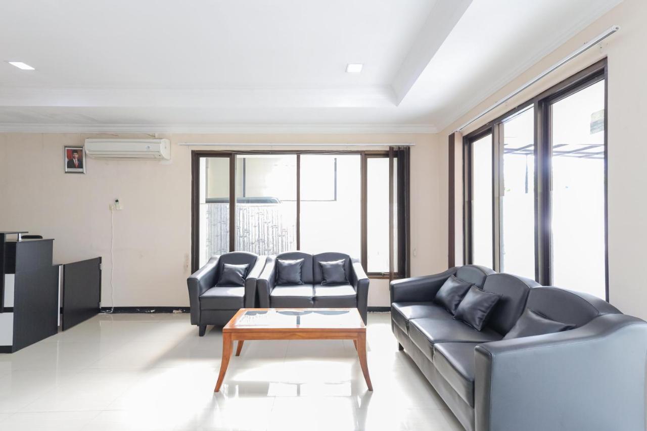 Urbanview Roemah Tebet By Reddoorz 호텔 자카르타 외부 사진
